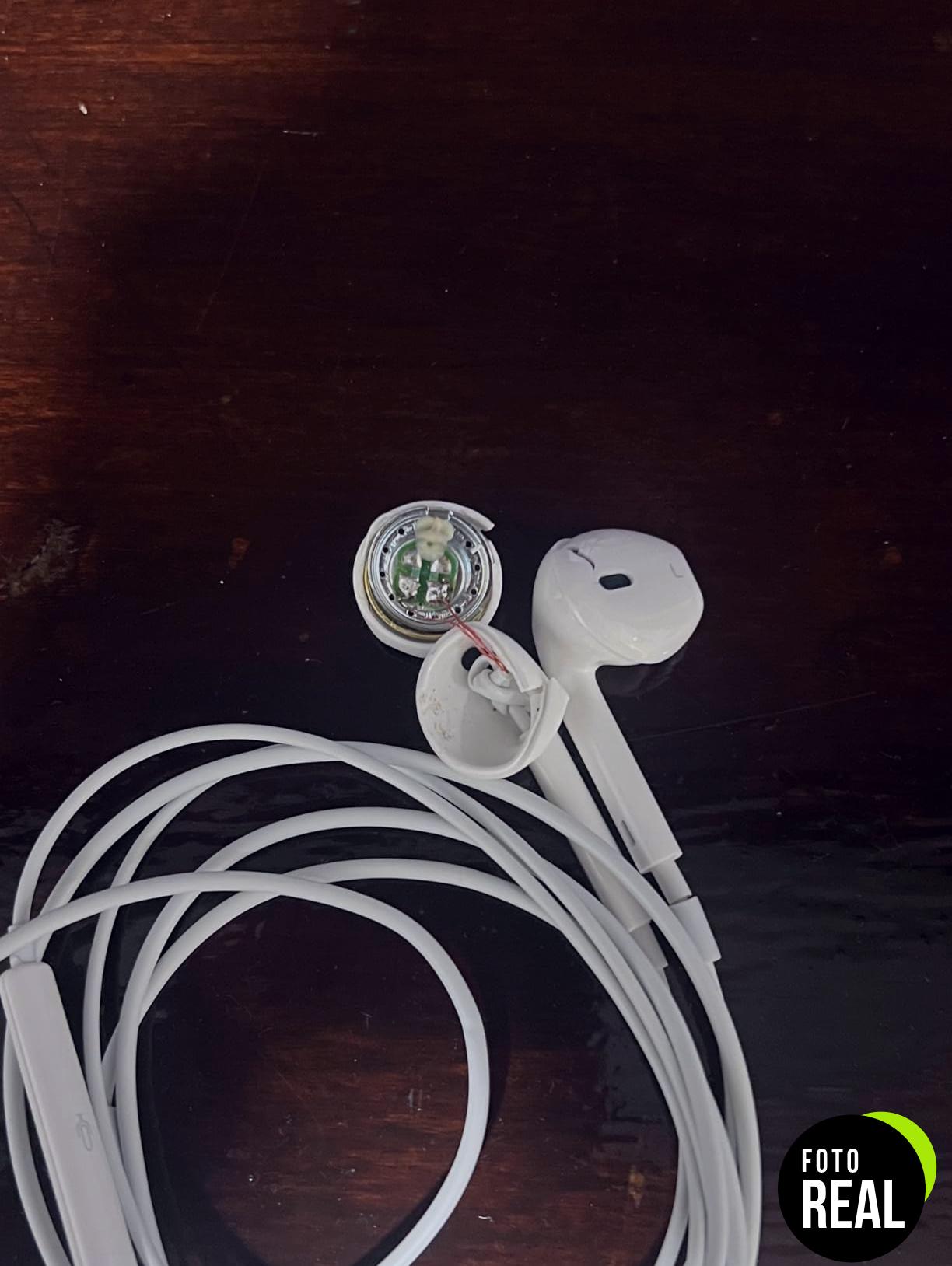 auriculares-iphone-cable-mfi-earpods-lightning-foto-2